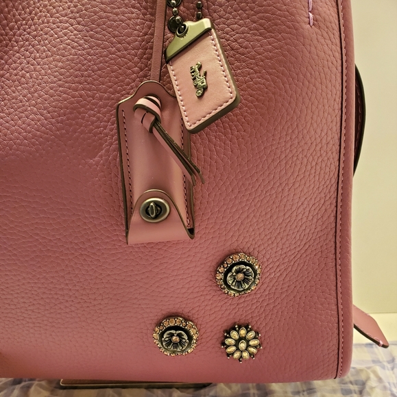 COACH 1941 Rogue Primrose Customized, Used 1 X, Excellent Condition - Picture 2 of 12